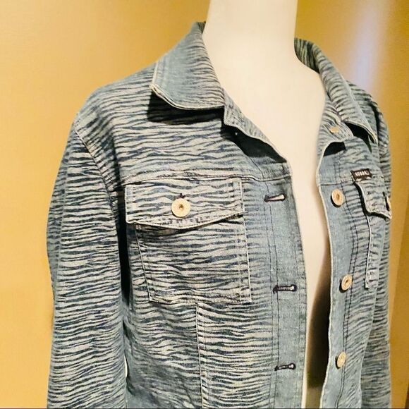 GUESS  Jean Jacket - Picture 3 of 11